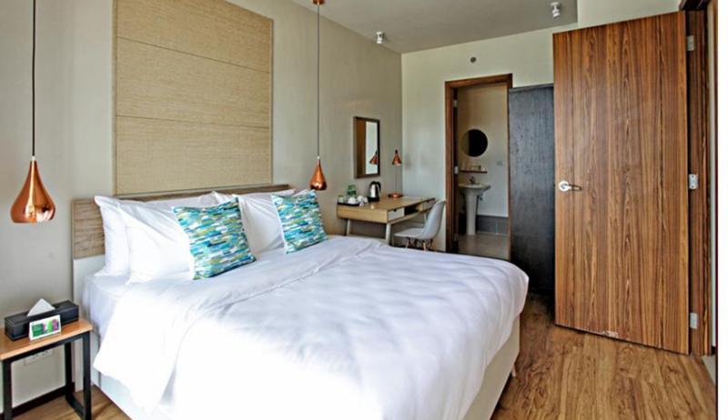 The Cirque Serviced Residences Quezon City Esterno foto